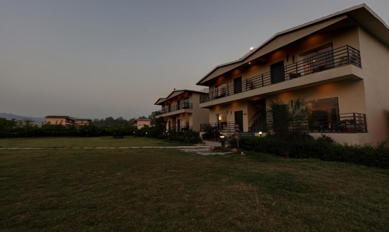Treebo Kaira Resort With Pool View, 5 Km From Jim Corbett Jungle Safari Rāmnagar Exteriör bild